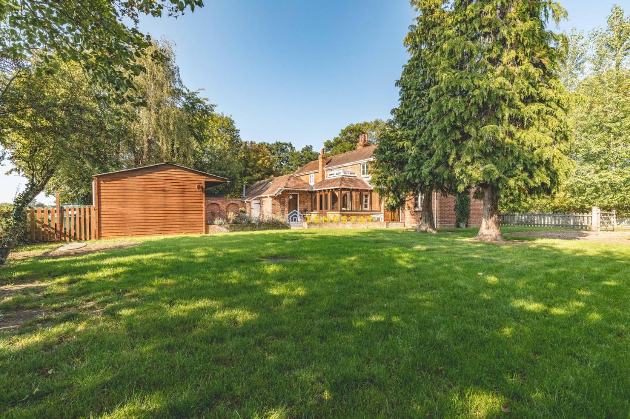 Chestnut Cottage - Stunning Countryside Views! Parking, 4 Bed, 3 Bathrooms White Waltham Zewnętrze zdjęcie