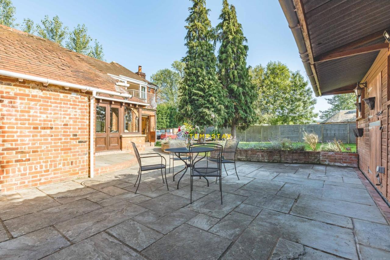 Chestnut Cottage - Stunning Countryside Views! Parking, 4 Bed, 3 Bathrooms White Waltham Zewnętrze zdjęcie