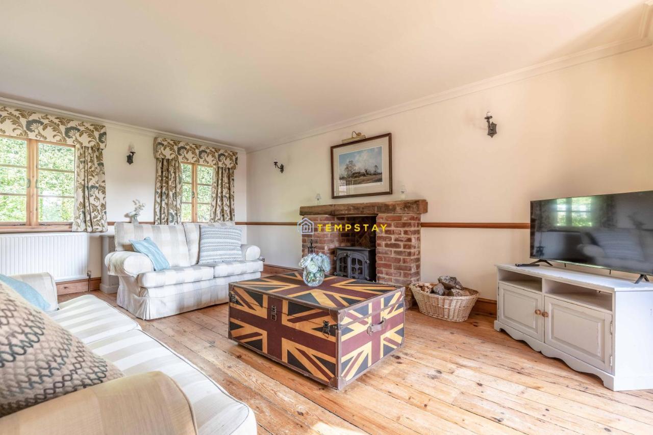 Chestnut Cottage - Stunning Countryside Views! Parking, 4 Bed, 3 Bathrooms White Waltham Zewnętrze zdjęcie