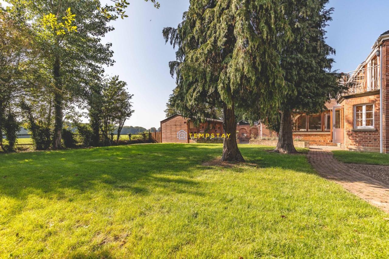 Chestnut Cottage - Stunning Countryside Views! Parking, 4 Bed, 3 Bathrooms White Waltham Zewnętrze zdjęcie